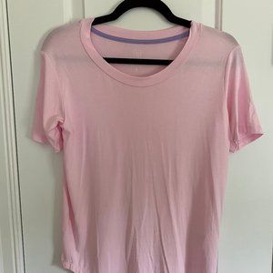 Vienna Couture Women's Essential T-Shirt